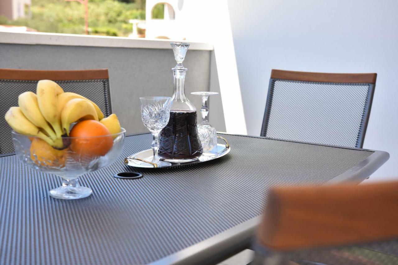 Apartmani Iva&Ante Dugi Rat Εξωτερικό φωτογραφία